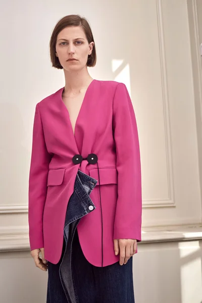 Look 11